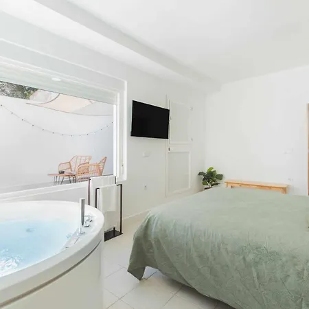 Jacuzzi Amanecer De Plata Decoracion Romantica Chiclana de la Frontera Exterior photo