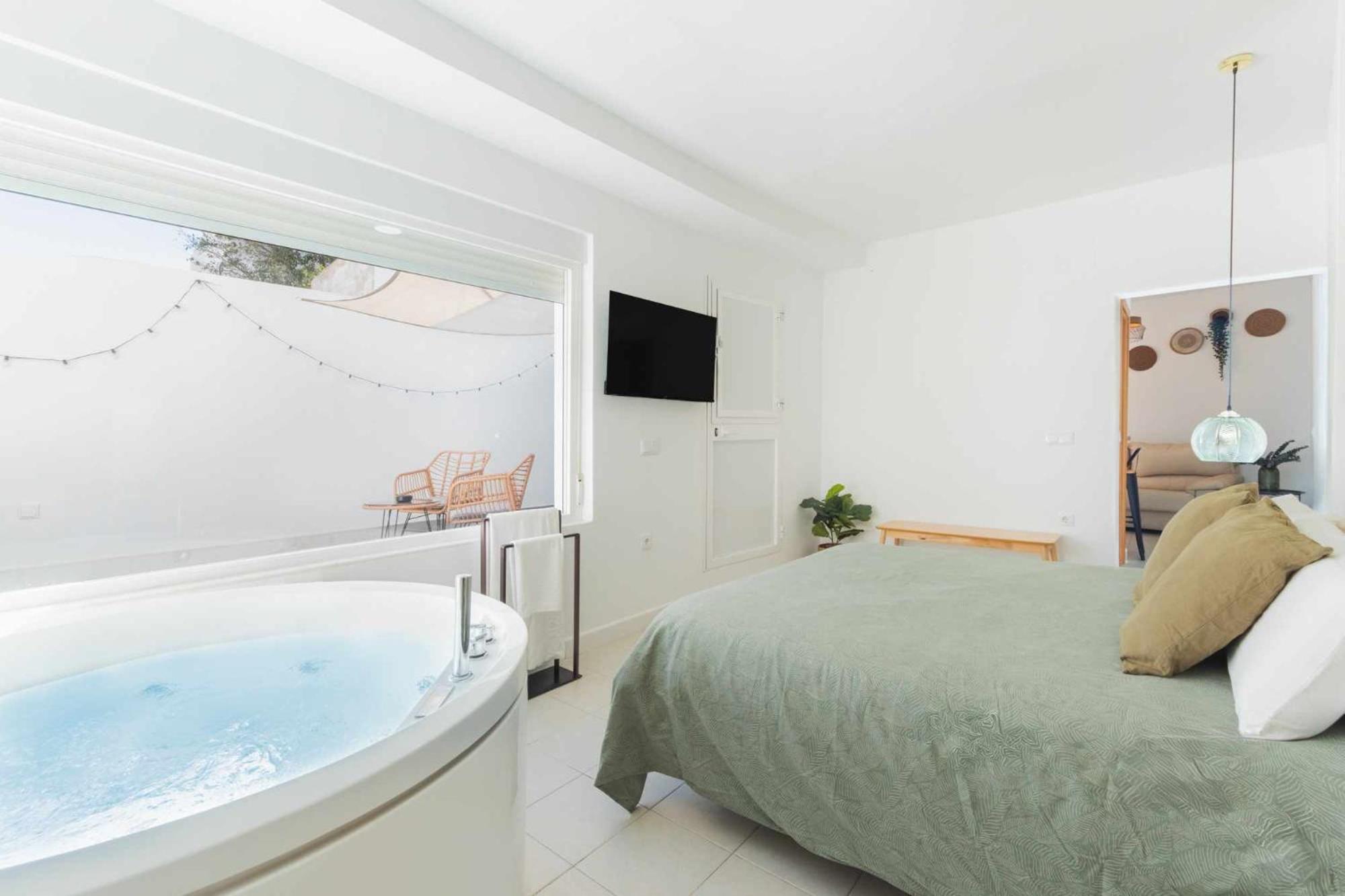 Jacuzzi Amanecer De Plata Decoracion Romantica Appartement