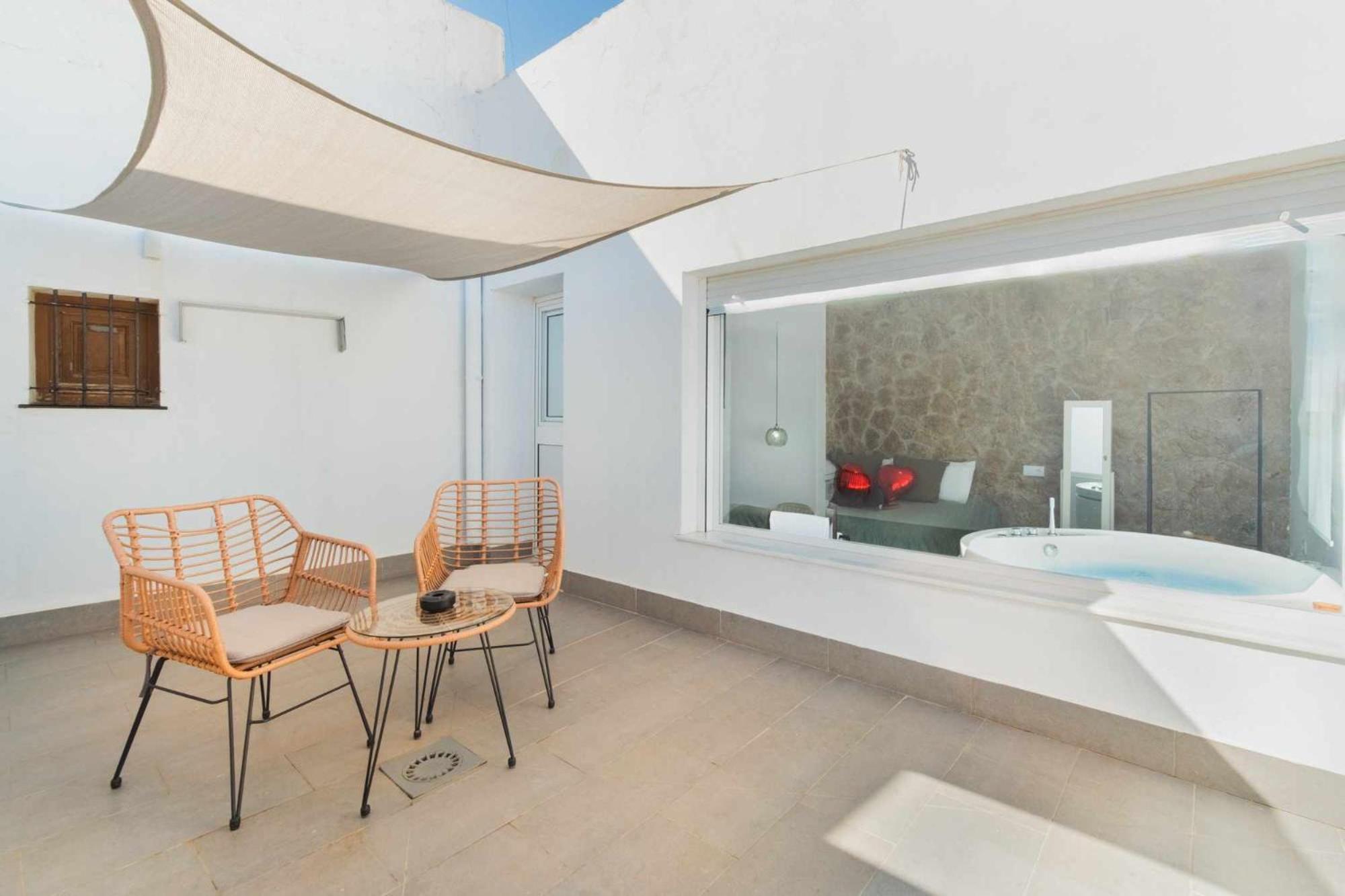 Jacuzzi Amanecer De Plata Decoracion Romantica Appartement